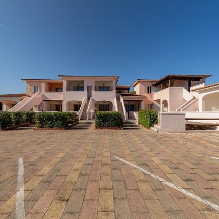 Residence Arcobaleno San Teodoro  Eksteriør billede